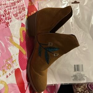 Indigo ankle boot